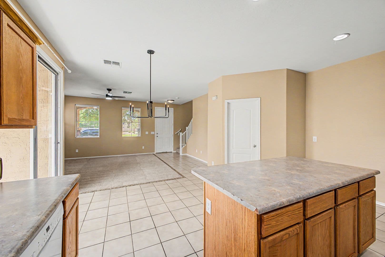 Tolleson House: 1 N 88th Dr