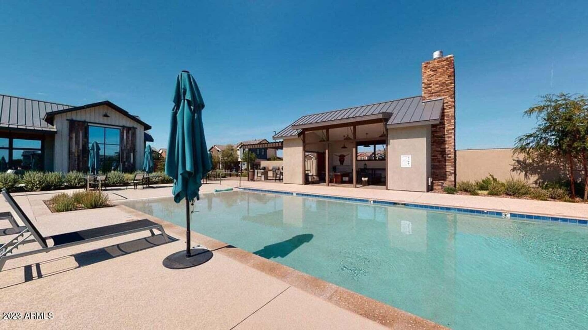 Chandler House: 1107 S Vine St