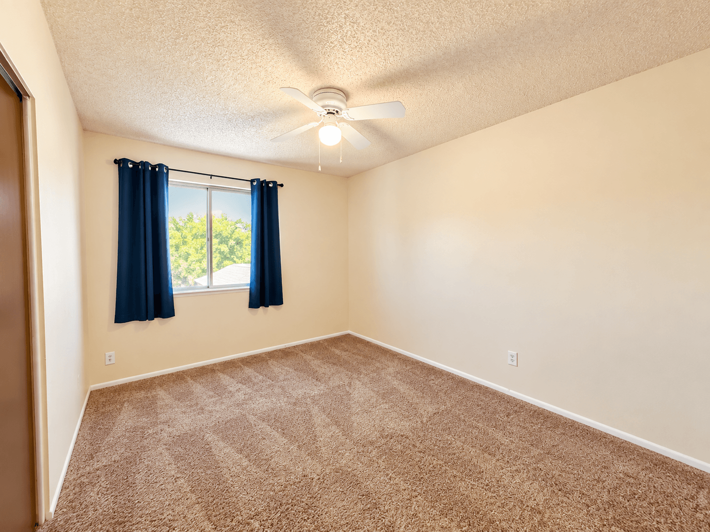 Glendale House: 5723 N 62nd Ave