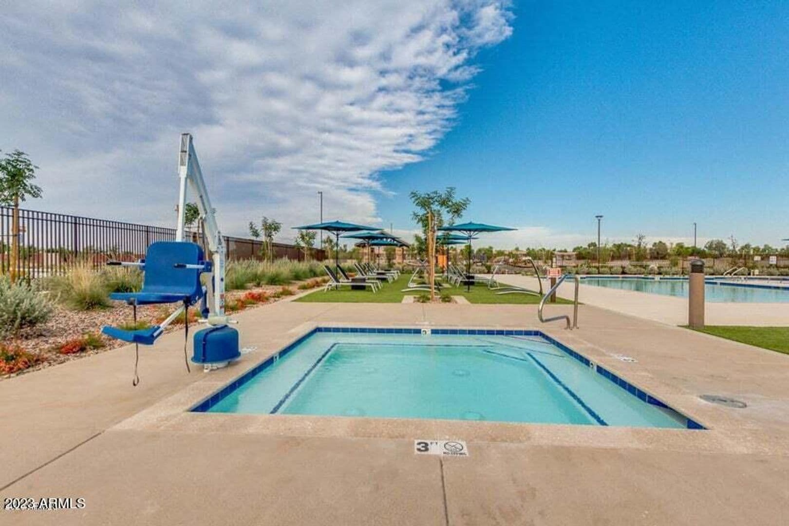 Chandler House: 1107 S Vine St