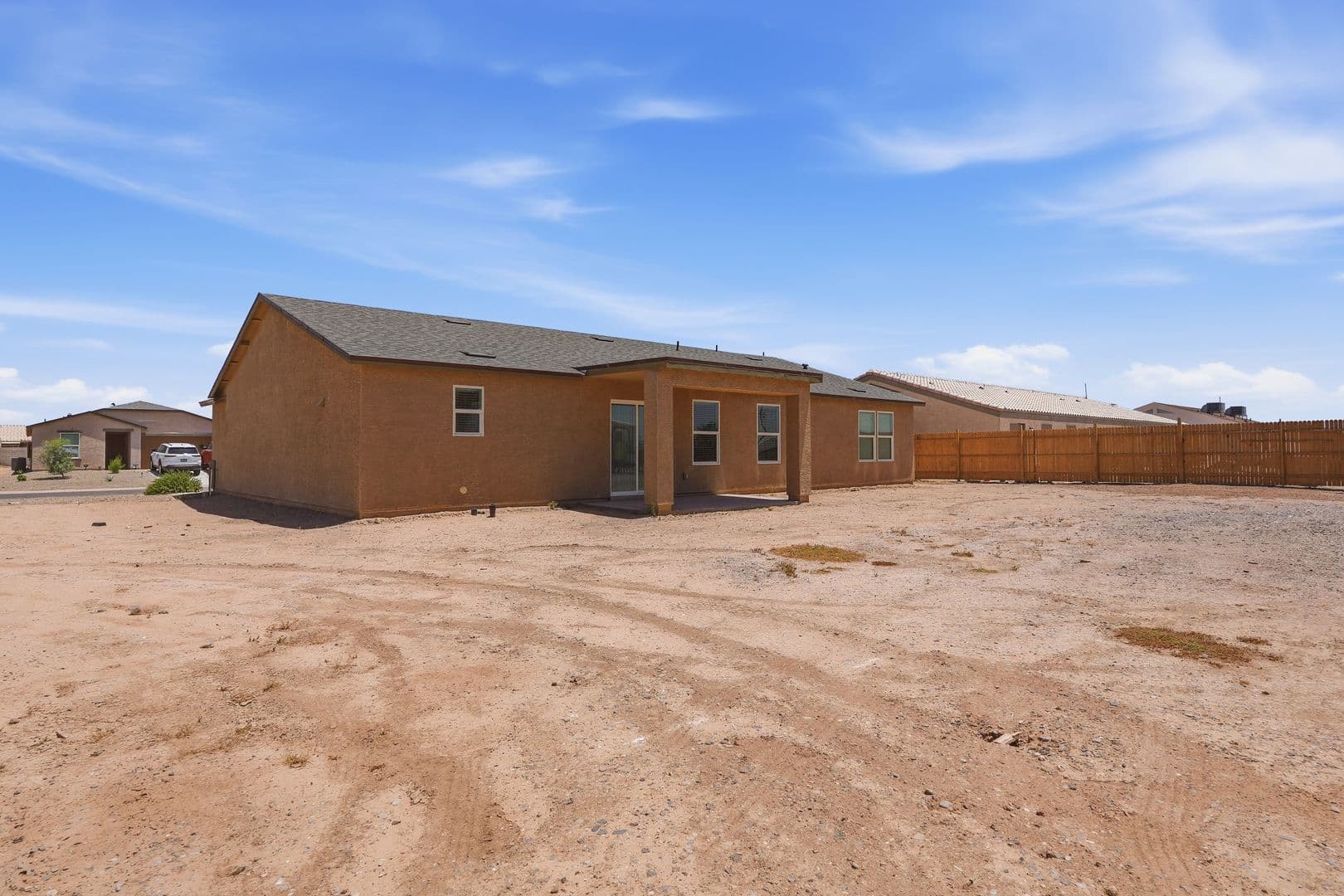 Arizona City House: 15610 S Moon Valley Rd