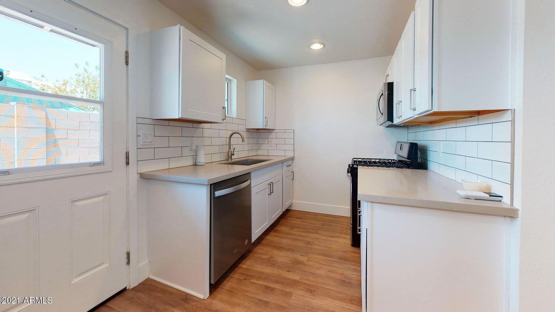 Phoenix House: 3942 E Earll Dr #1