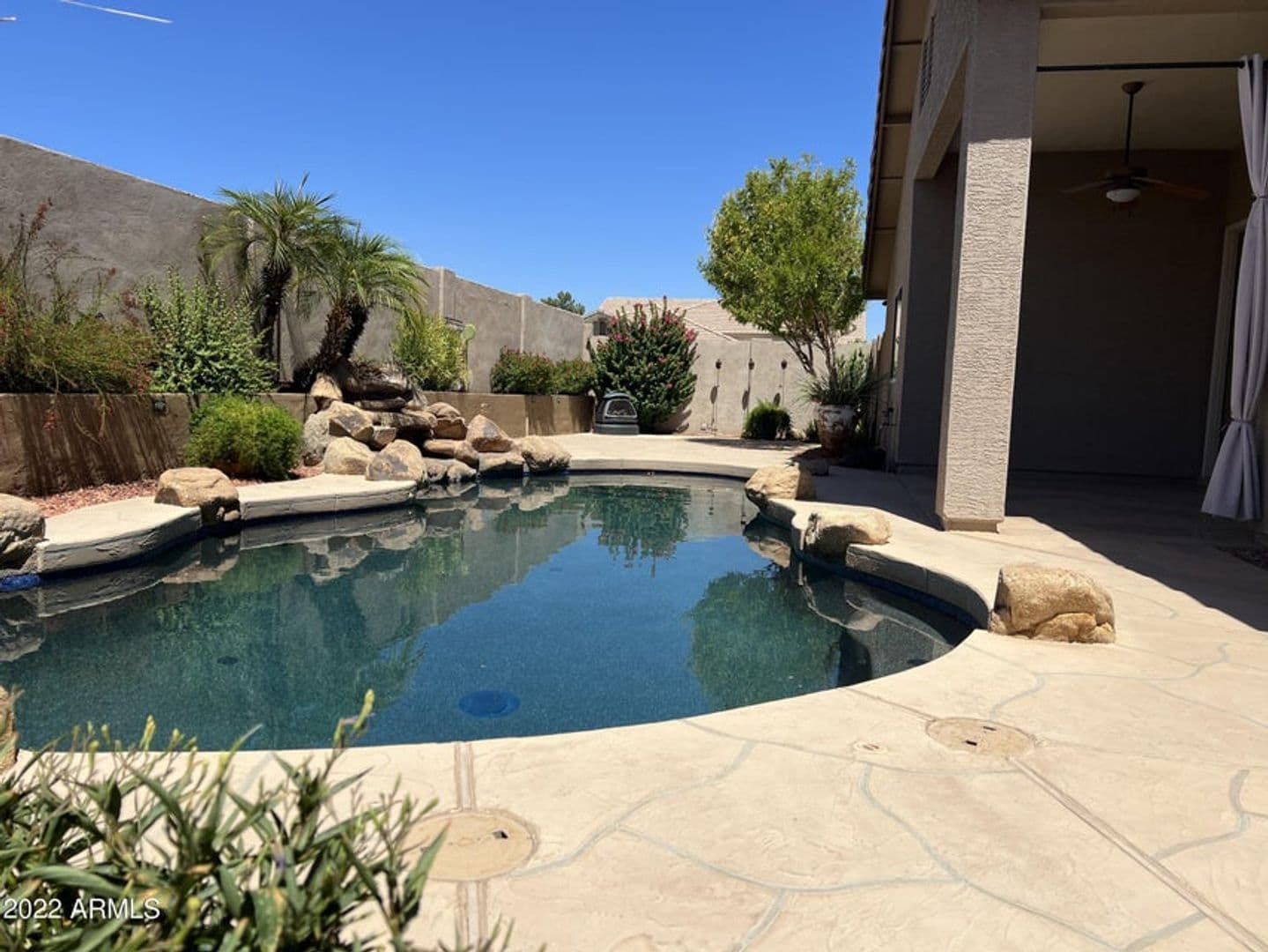 Peoria House: 7922 W Ross Ave