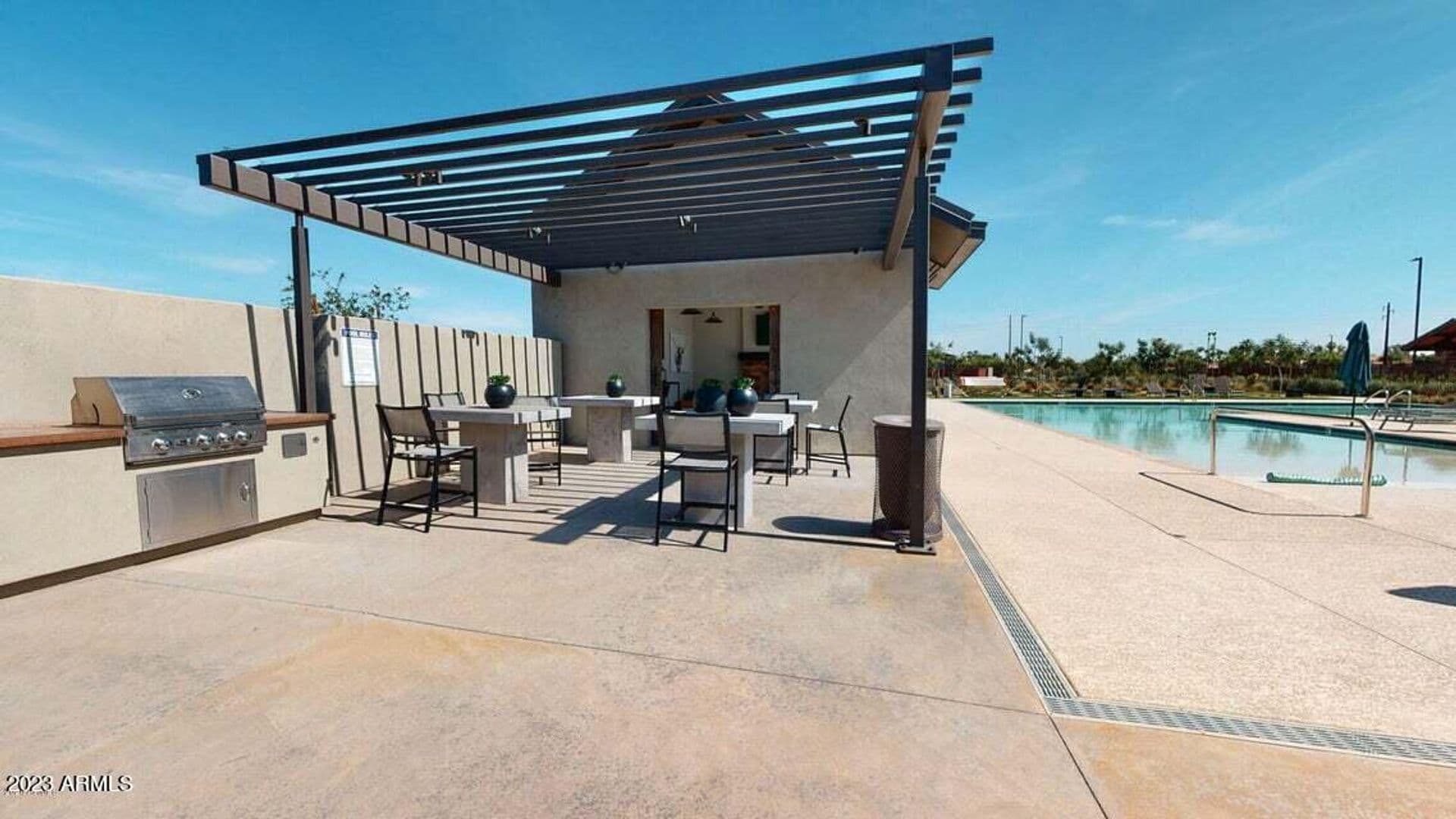 Chandler House: 1107 S Vine St