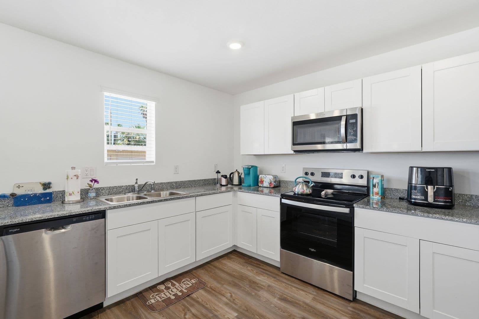 Arizona City House: 15610 S Moon Valley Rd