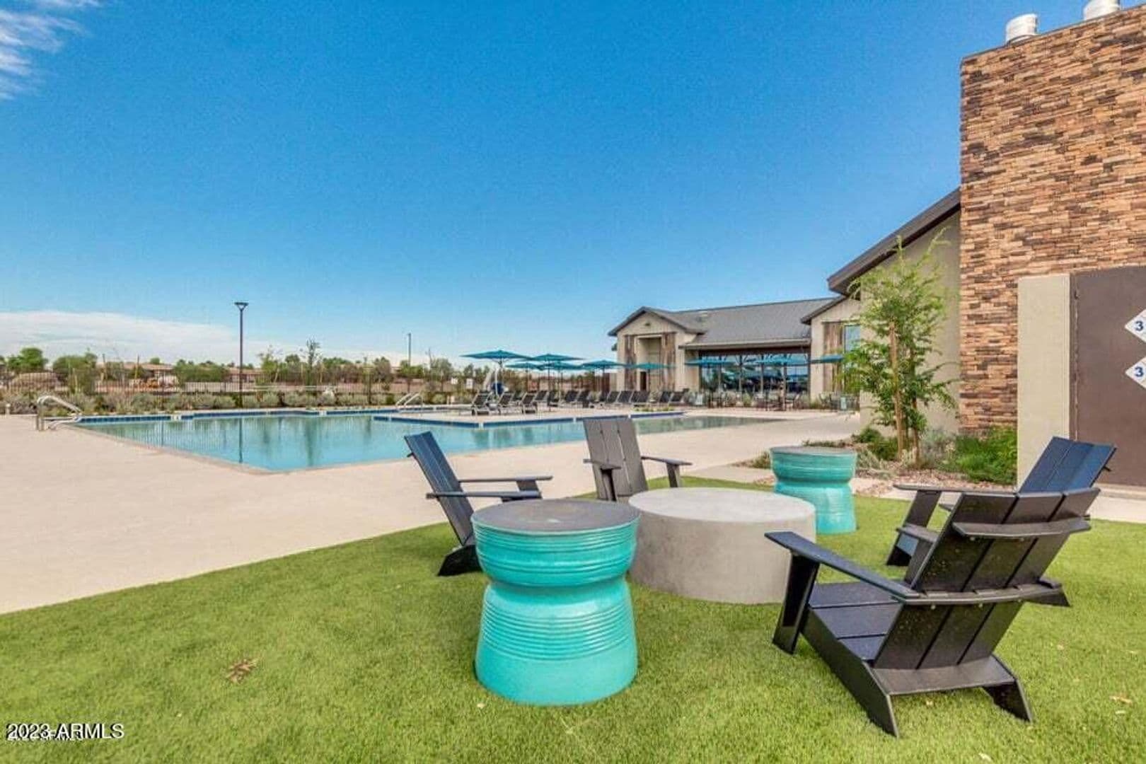 Chandler House: 1107 S Vine St