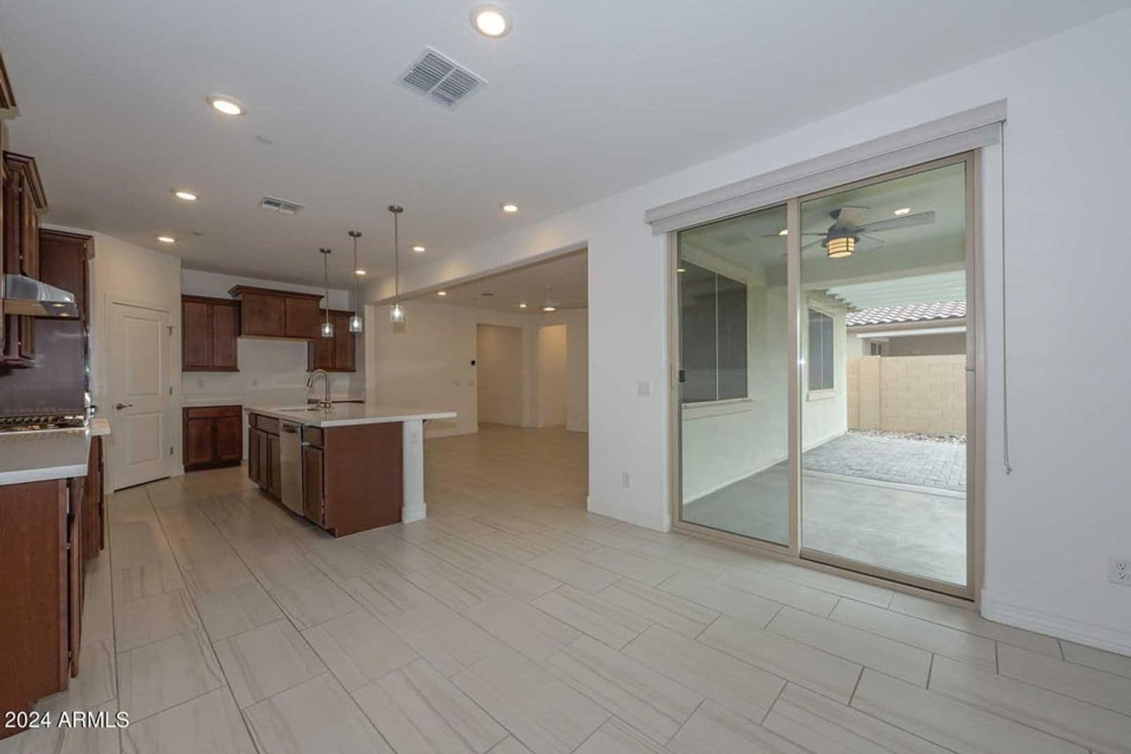 Peoria House: 29758 N 114th Dr