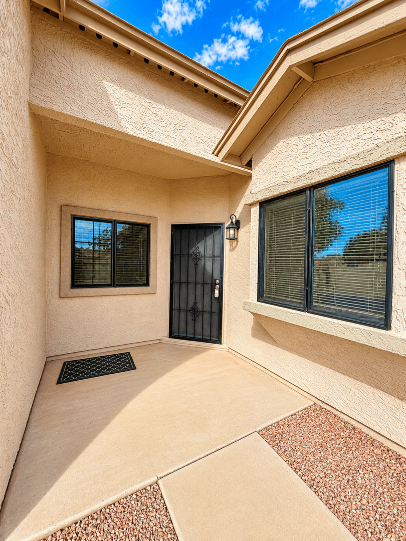 Mesa House: 4725 E Brown Rd #55