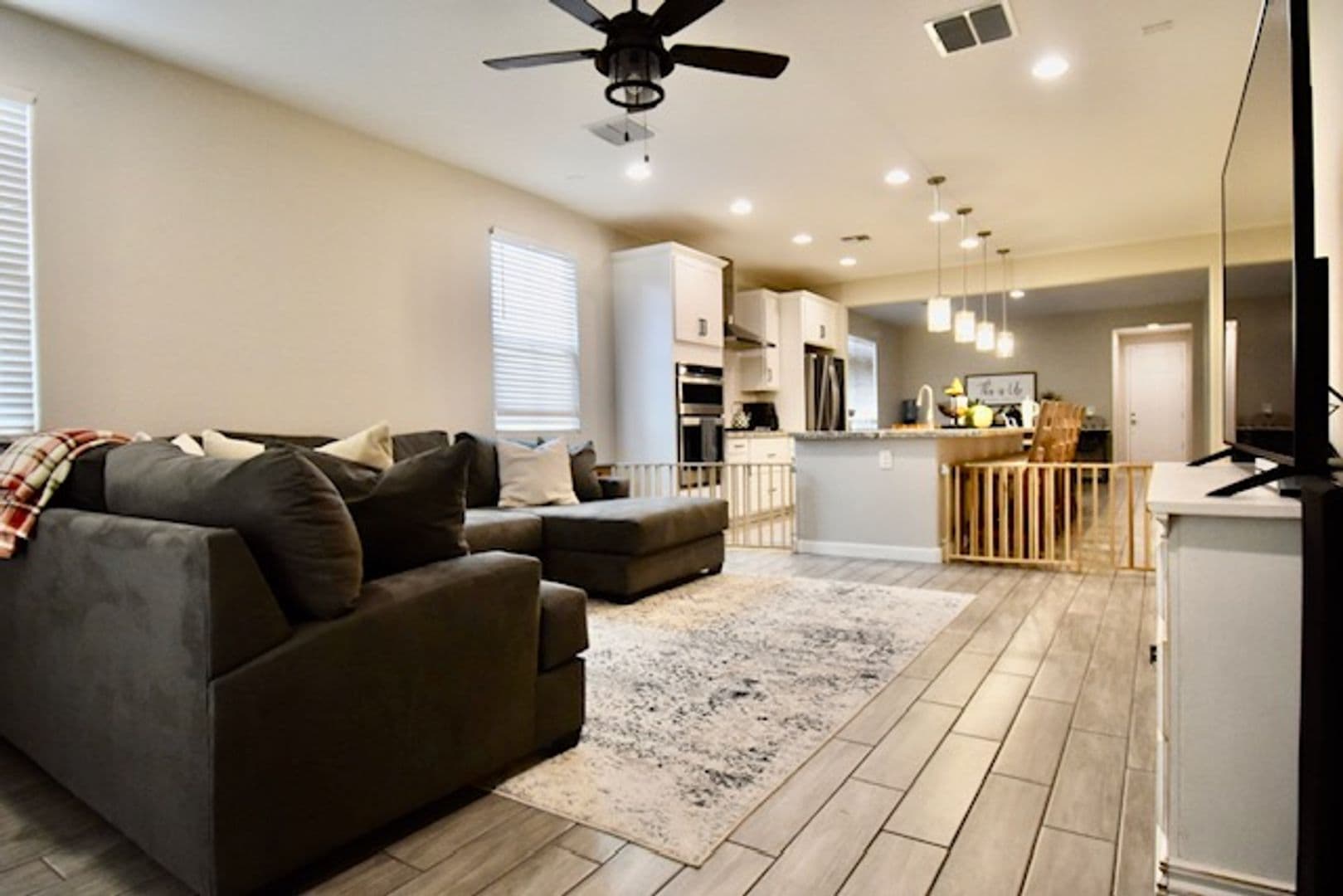 Goodyear House: 17161 W Sherman St