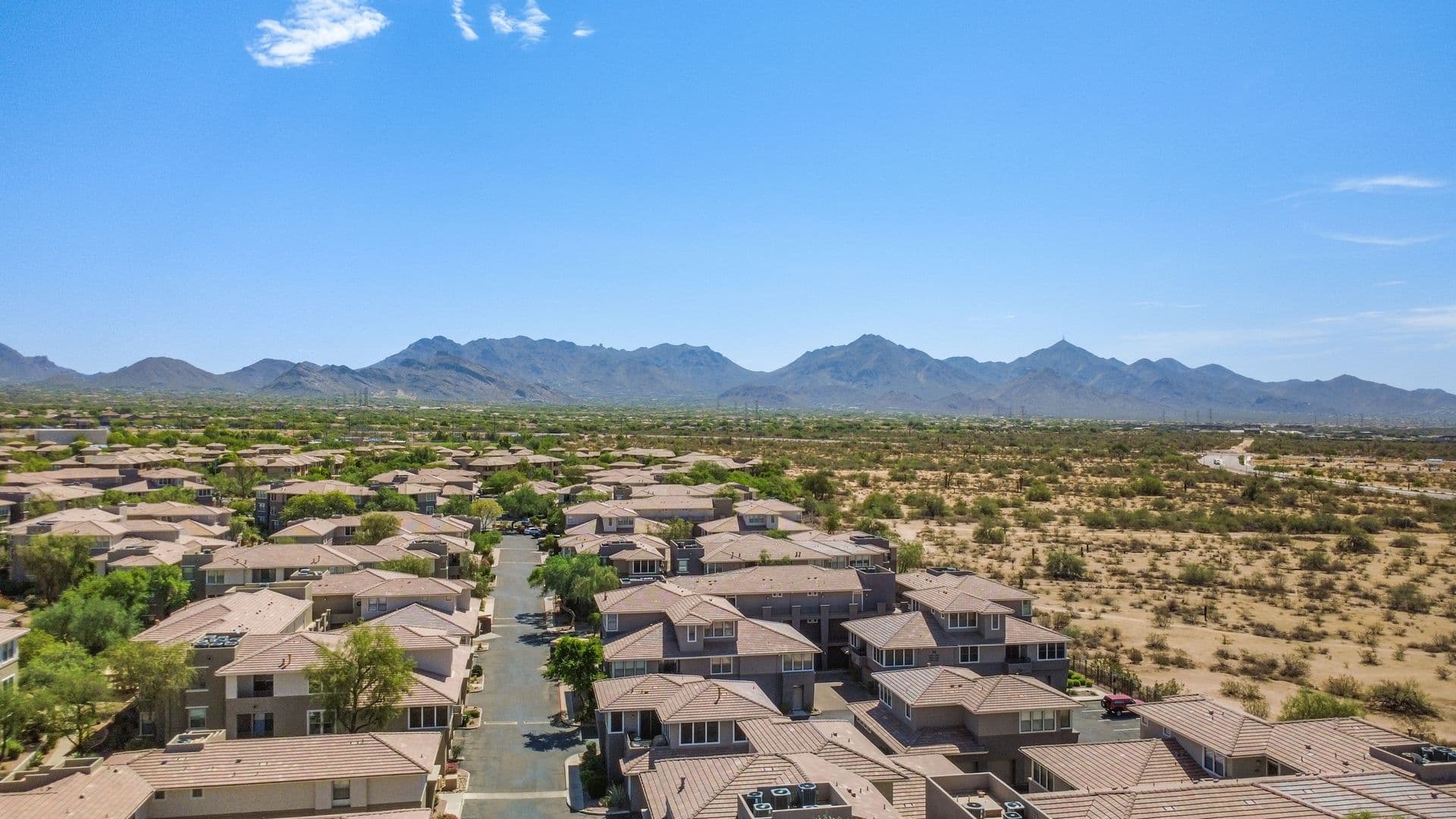 Scottsdale House: 19777 N 76th St #1332