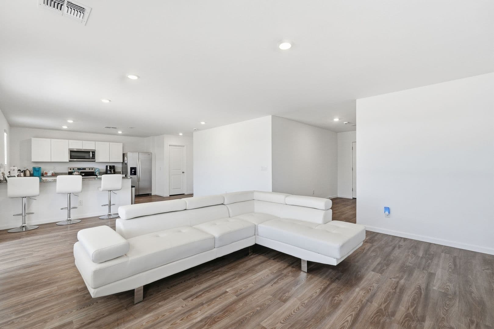 Arizona City House: 15610 S Moon Valley Rd