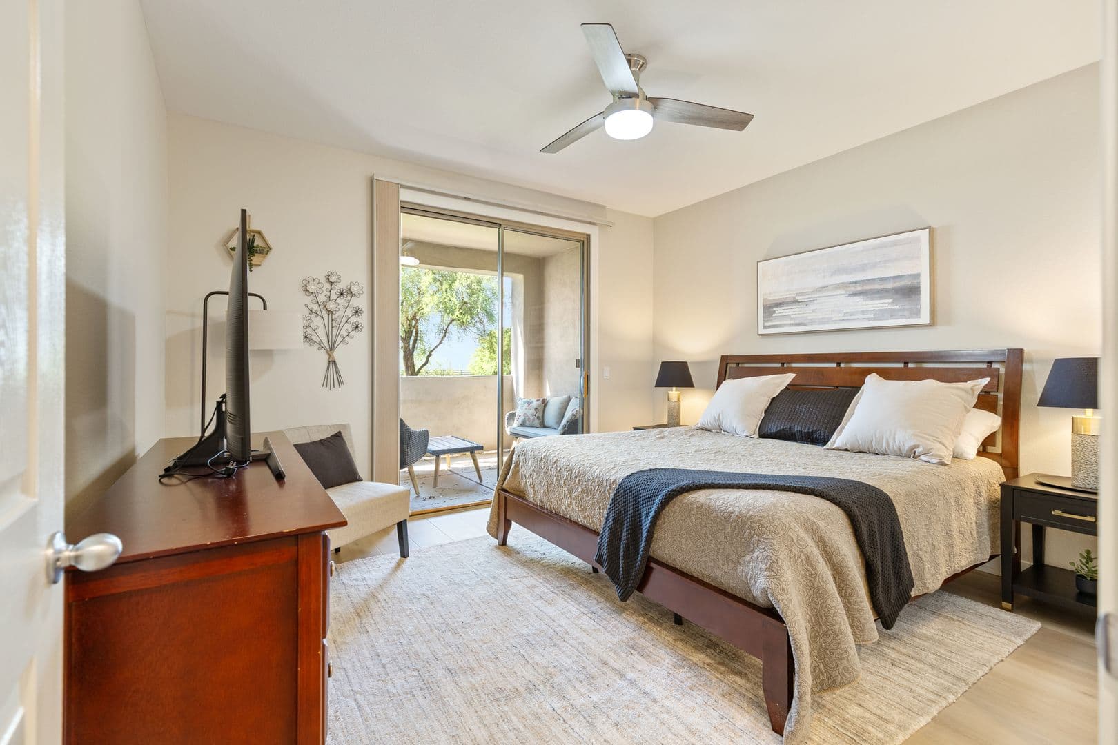 Scottsdale House: 19777 N 76th St #1332