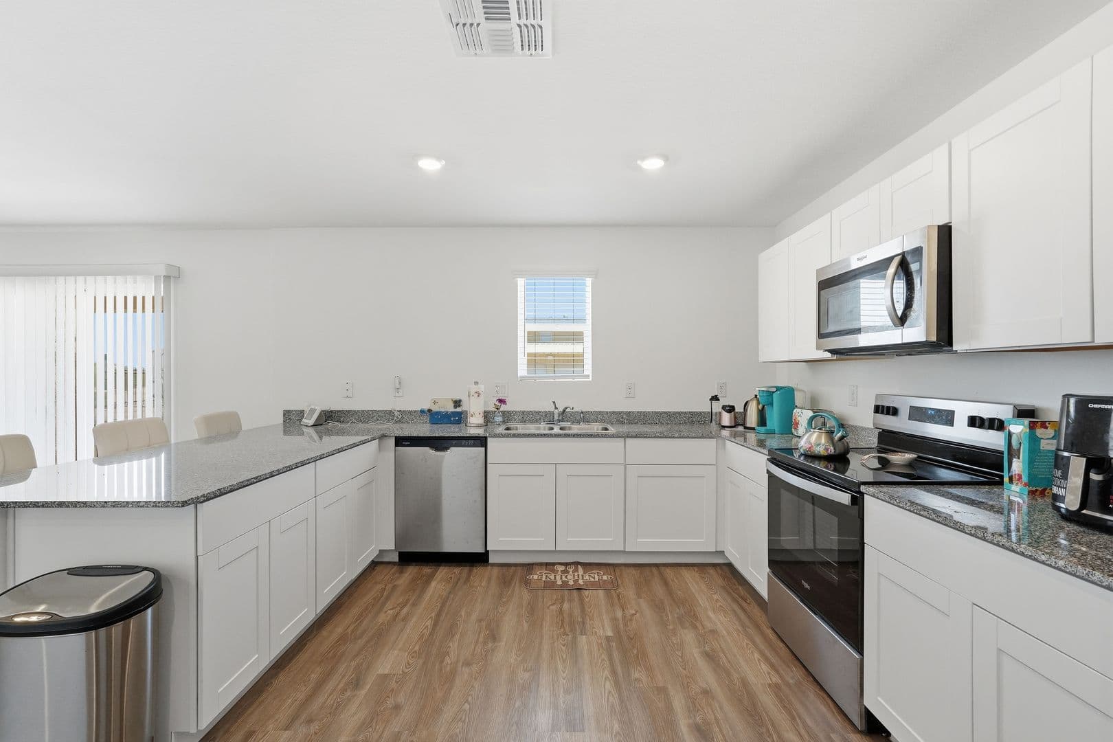 Arizona City House: 15610 S Moon Valley Rd