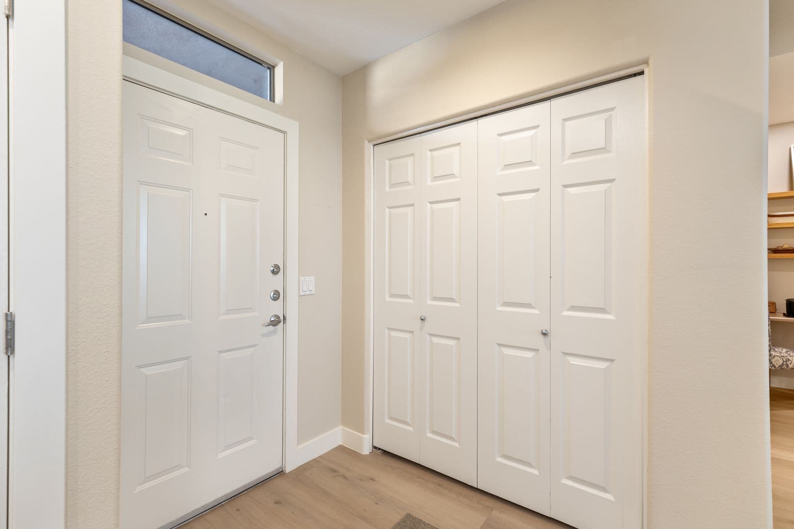 Scottsdale House: 19777 N 76th St #1332