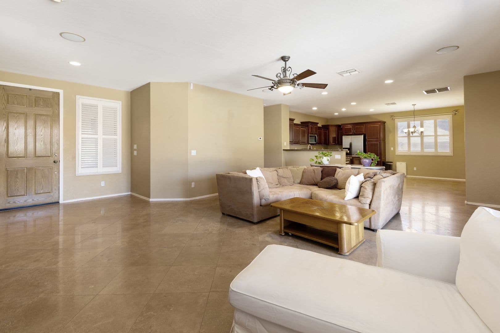 Gilbert House: 2992 E Ravenswood Dr