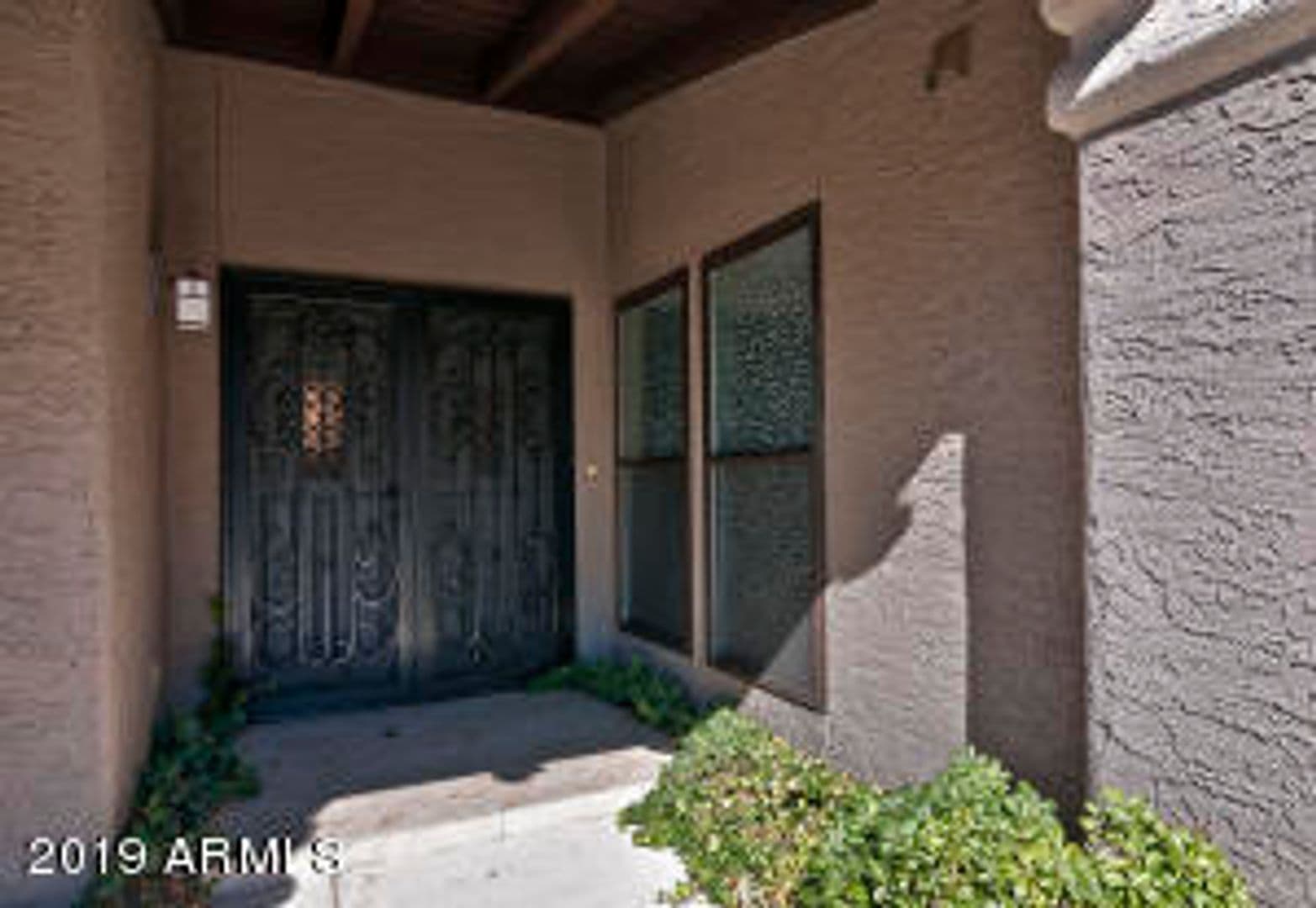 Scottsdale House: 7682 E Pleasant Run