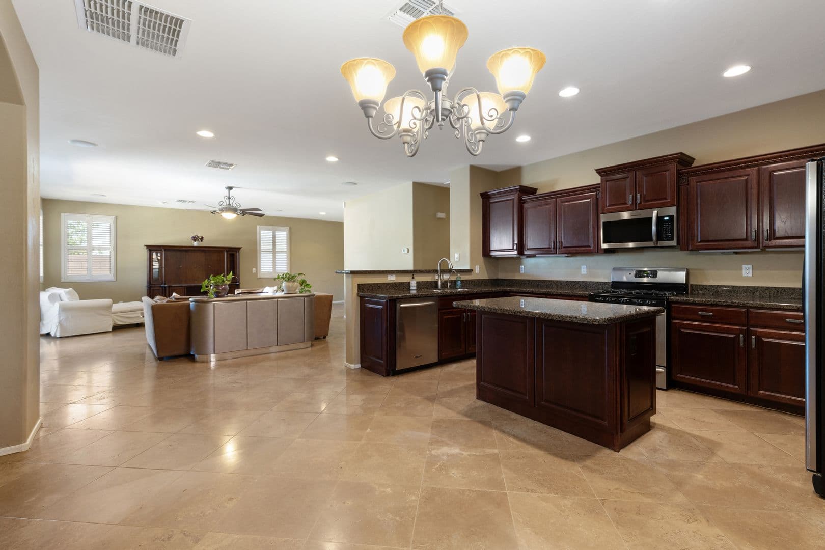 Gilbert House: 2992 E Ravenswood Dr