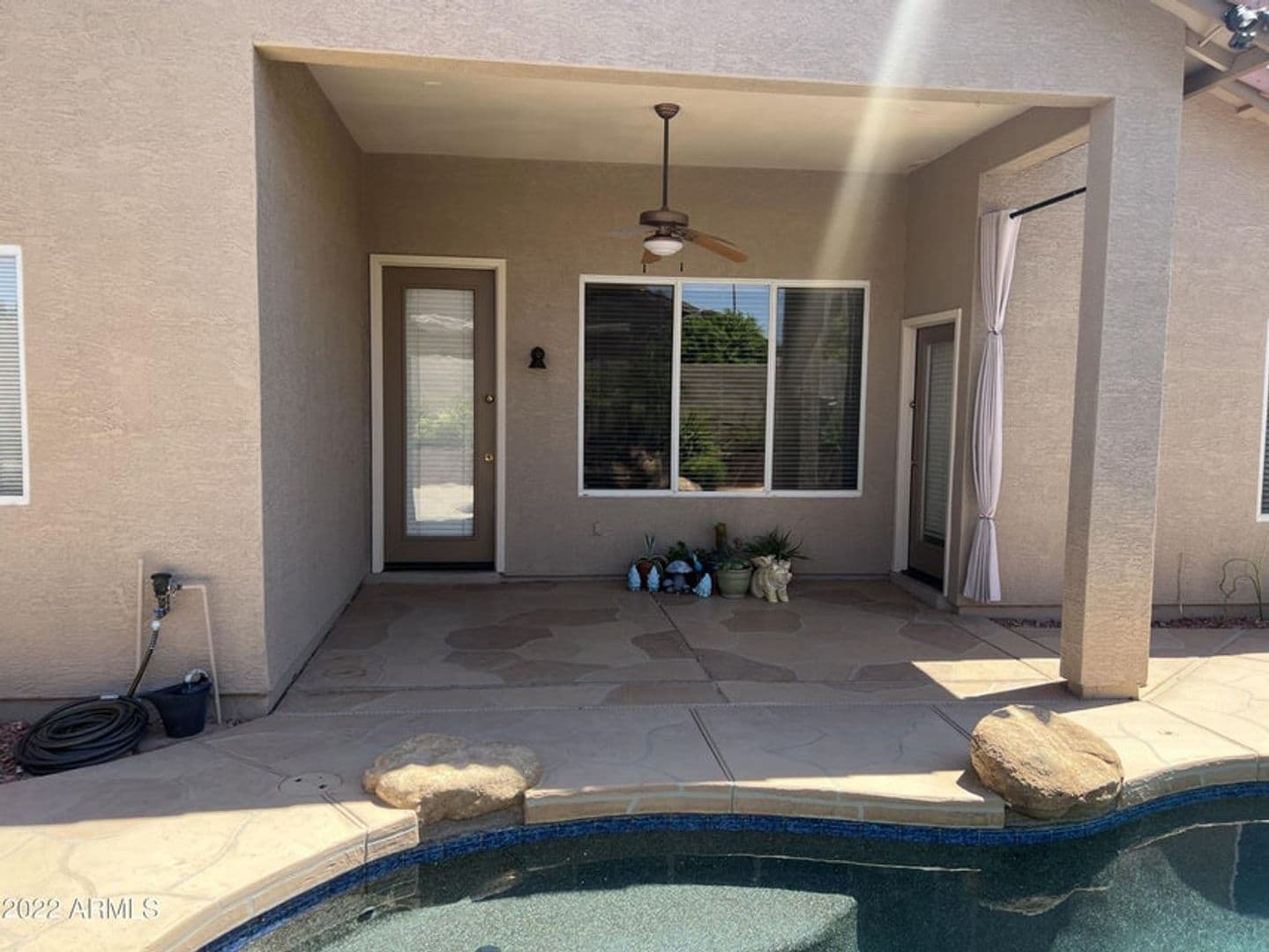 Peoria House: 7922 W Ross Ave