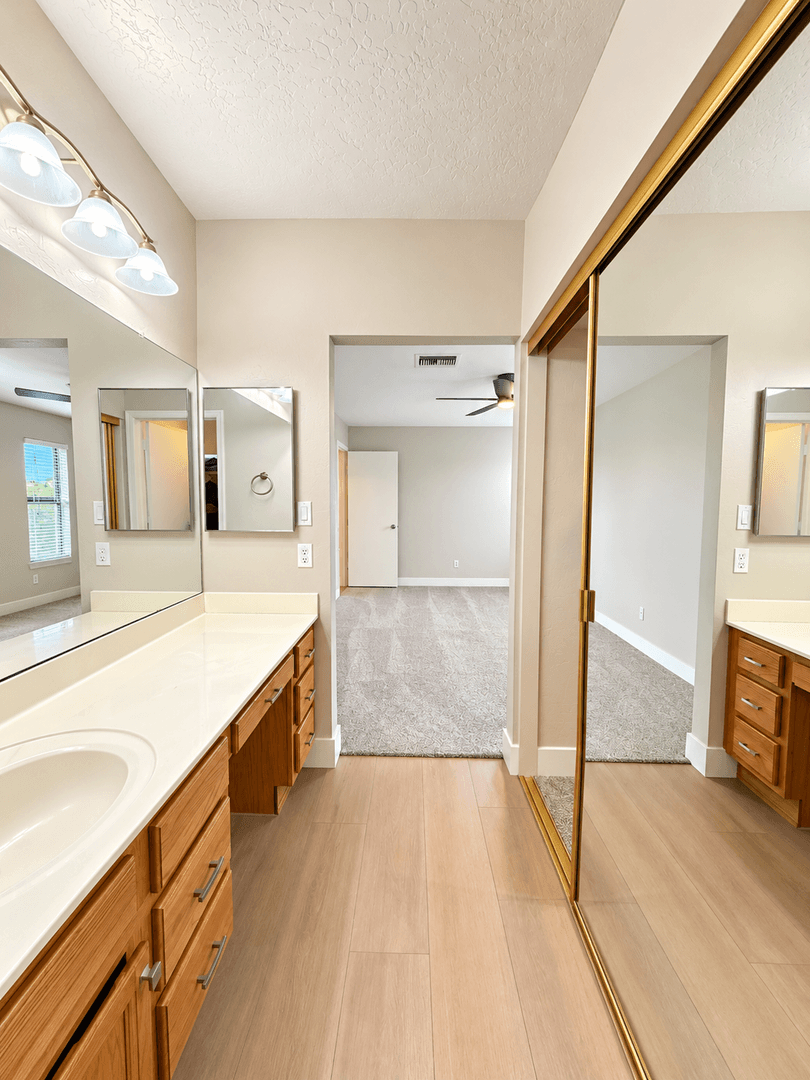 Mesa House: 4725 E Brown Rd #55