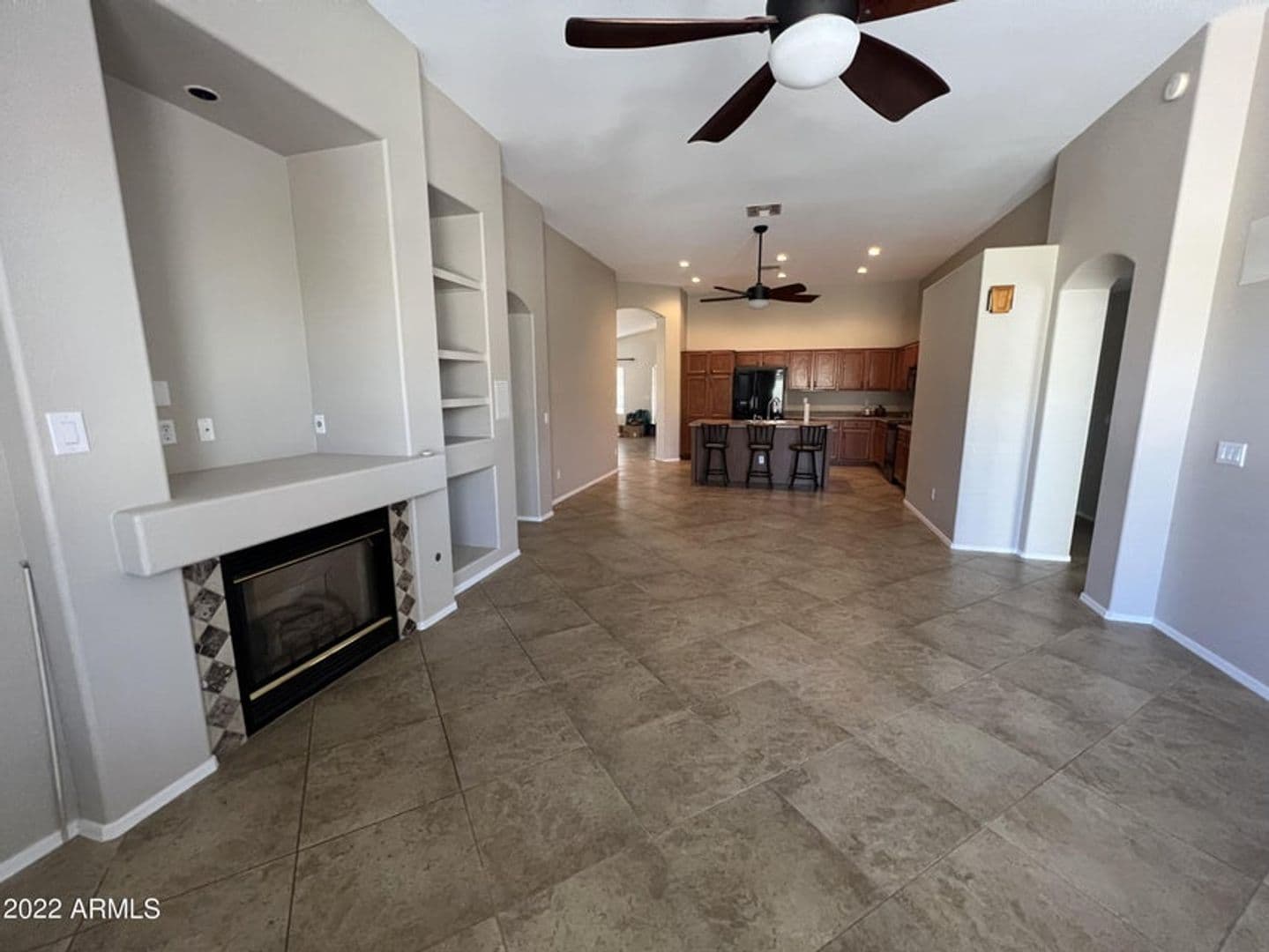 Peoria House: 7922 W Ross Ave