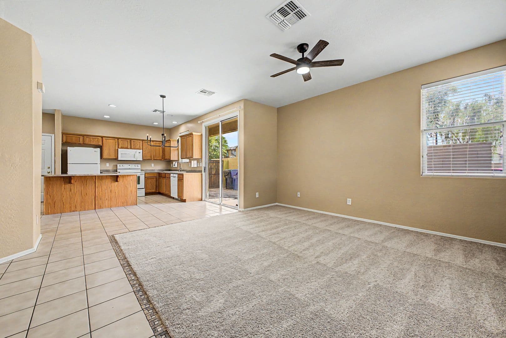Tolleson House: 1 N 88th Dr