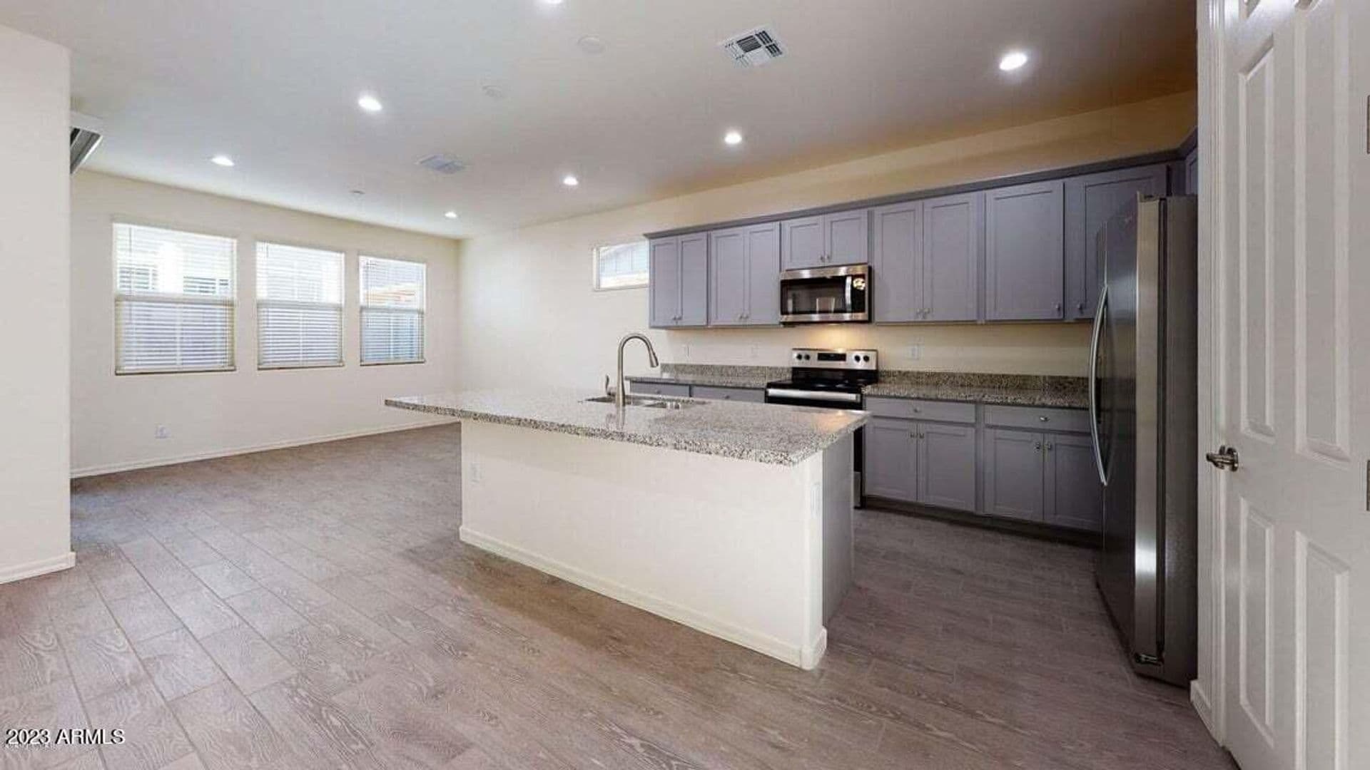 Chandler House: 1107 S Vine St