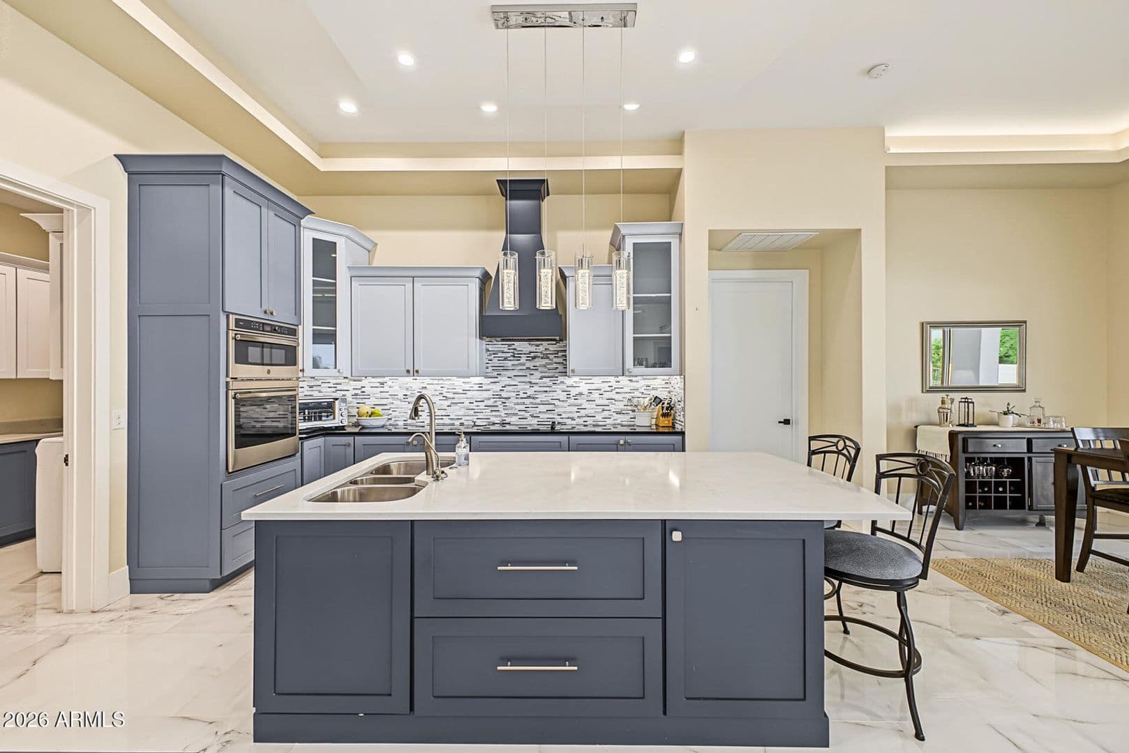Gold Canyon House: 6645 S Solado Pl