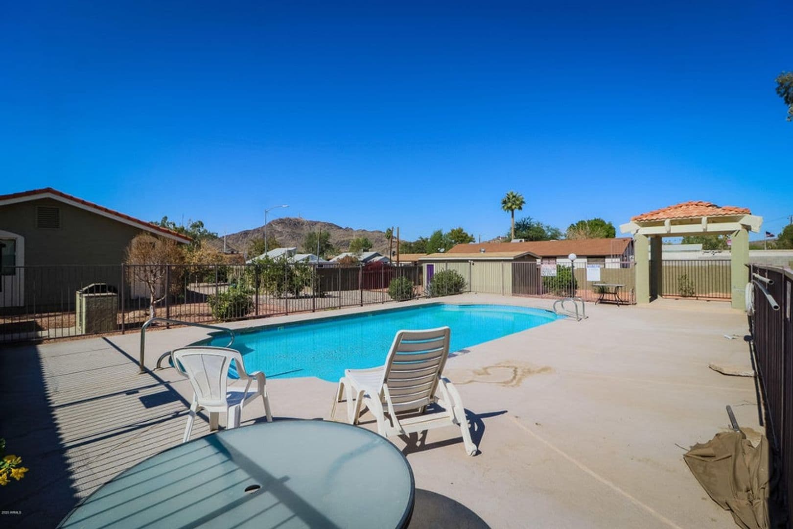 Phoenix Condo: 1336 E Mountain View #105