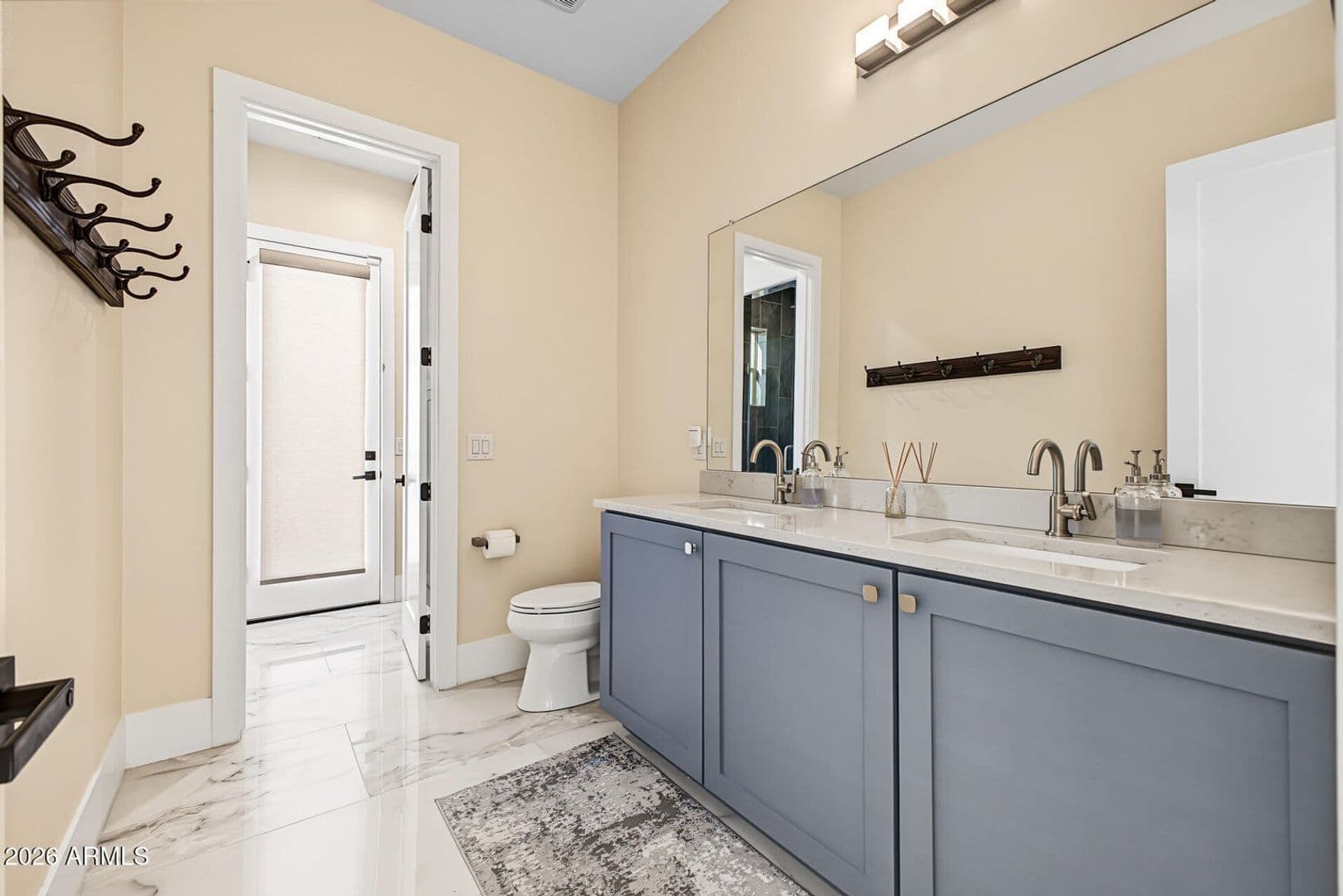 Gold Canyon House: 6645 S Solado Pl