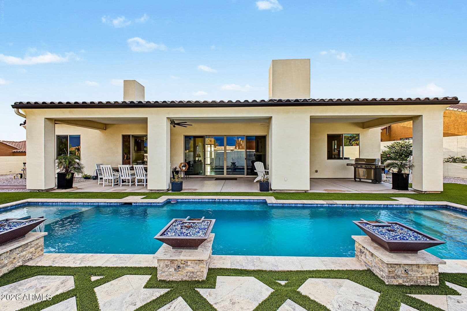 Gold Canyon House: 6645 S Solado Pl