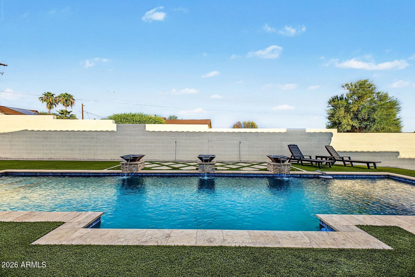 Gold Canyon House: 6645 S Solado Pl
