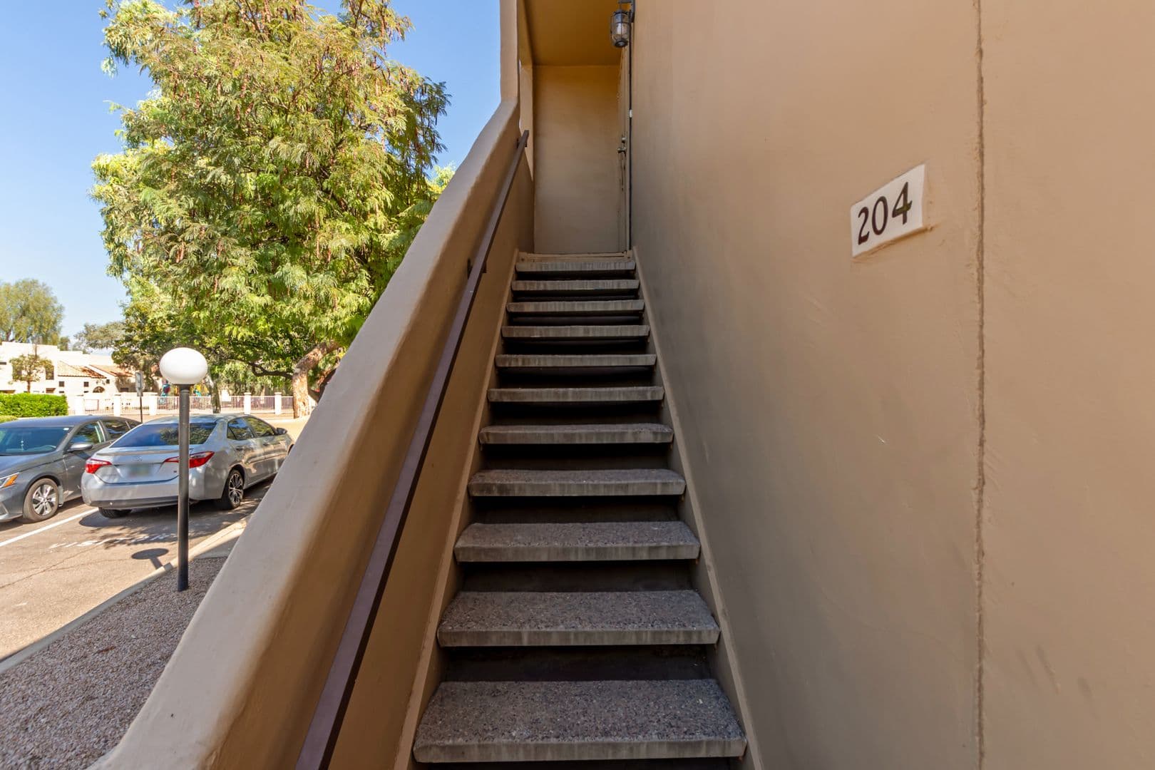 Chandler Condo: 500 N Gila Springs #204