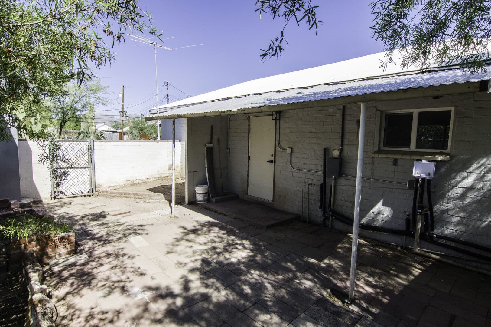 Tucson Apartment: 130 E Navajo