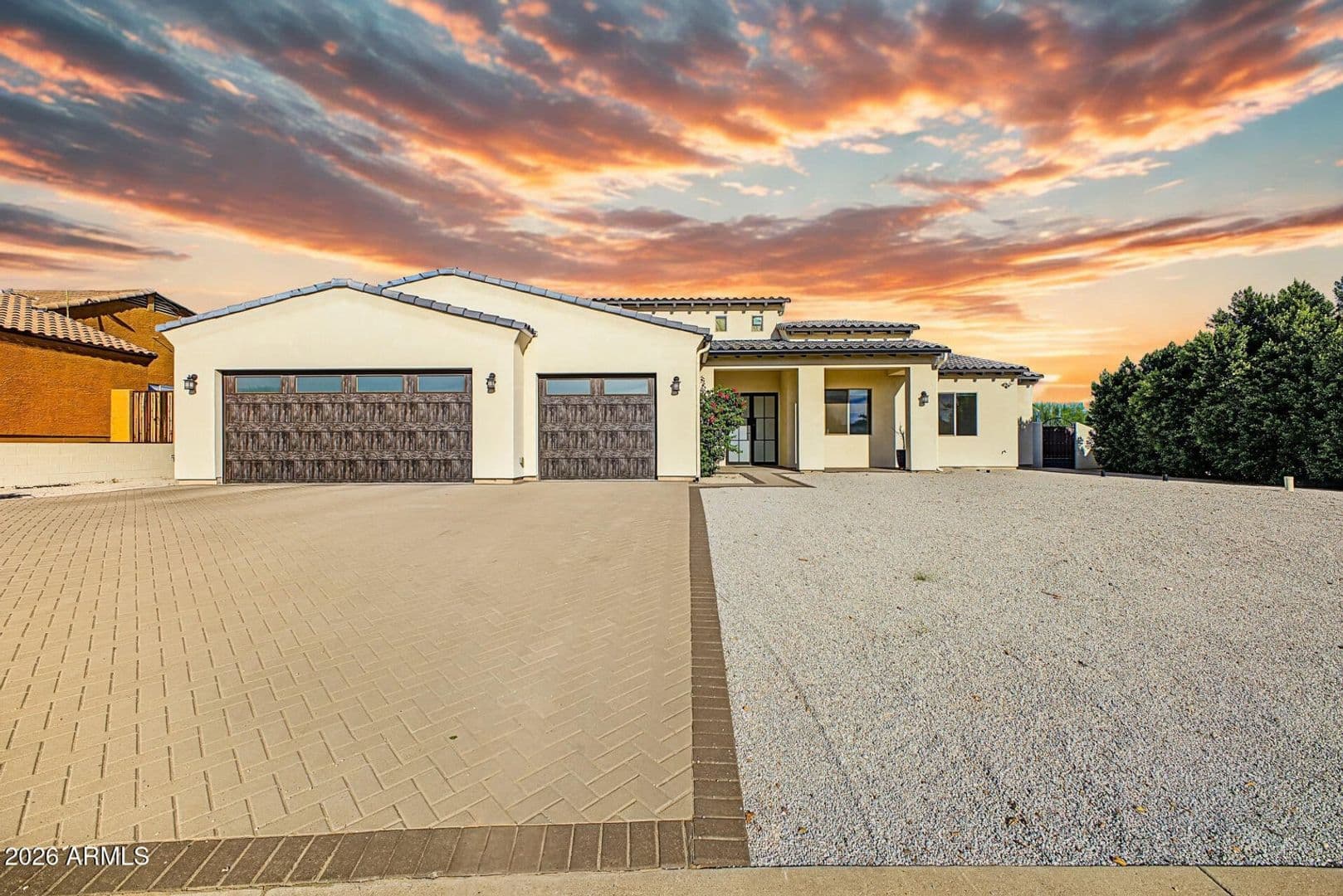 Gold Canyon House: 6645 S Solado Pl