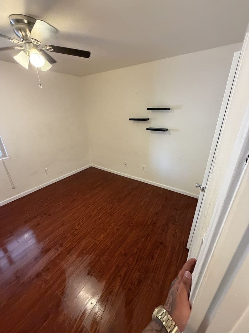 Phoenix Condo: 1336 E Mountain View #105