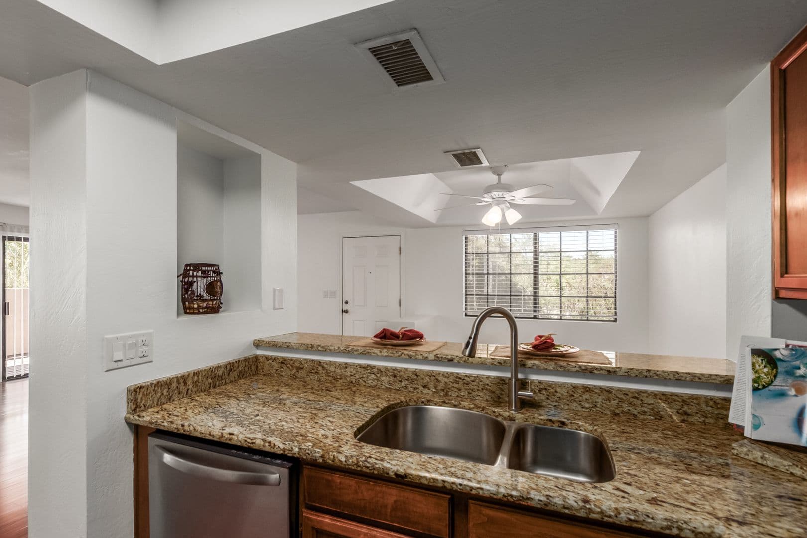 Chandler Condo: 500 N Gila Springs #204