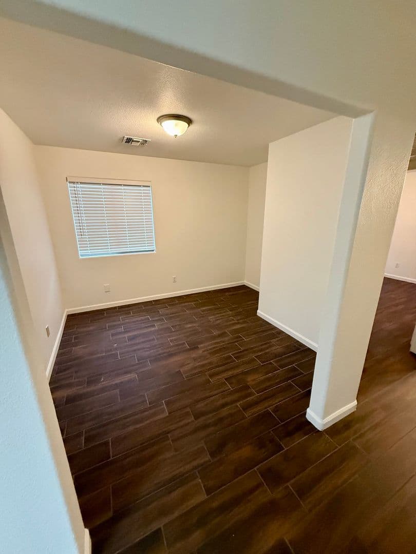 Surprise House: 17517 W VENTURA ST