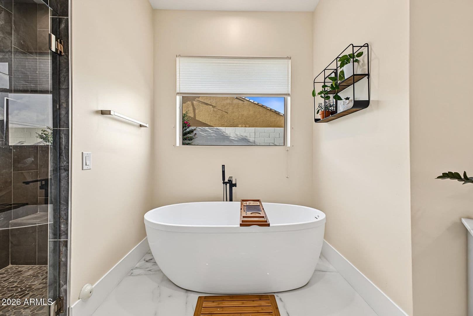 Gold Canyon House: 6645 S Solado Pl