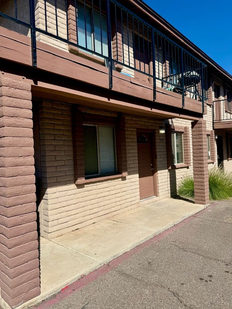 Phoenix House: 1234 N 36th St Unit 112