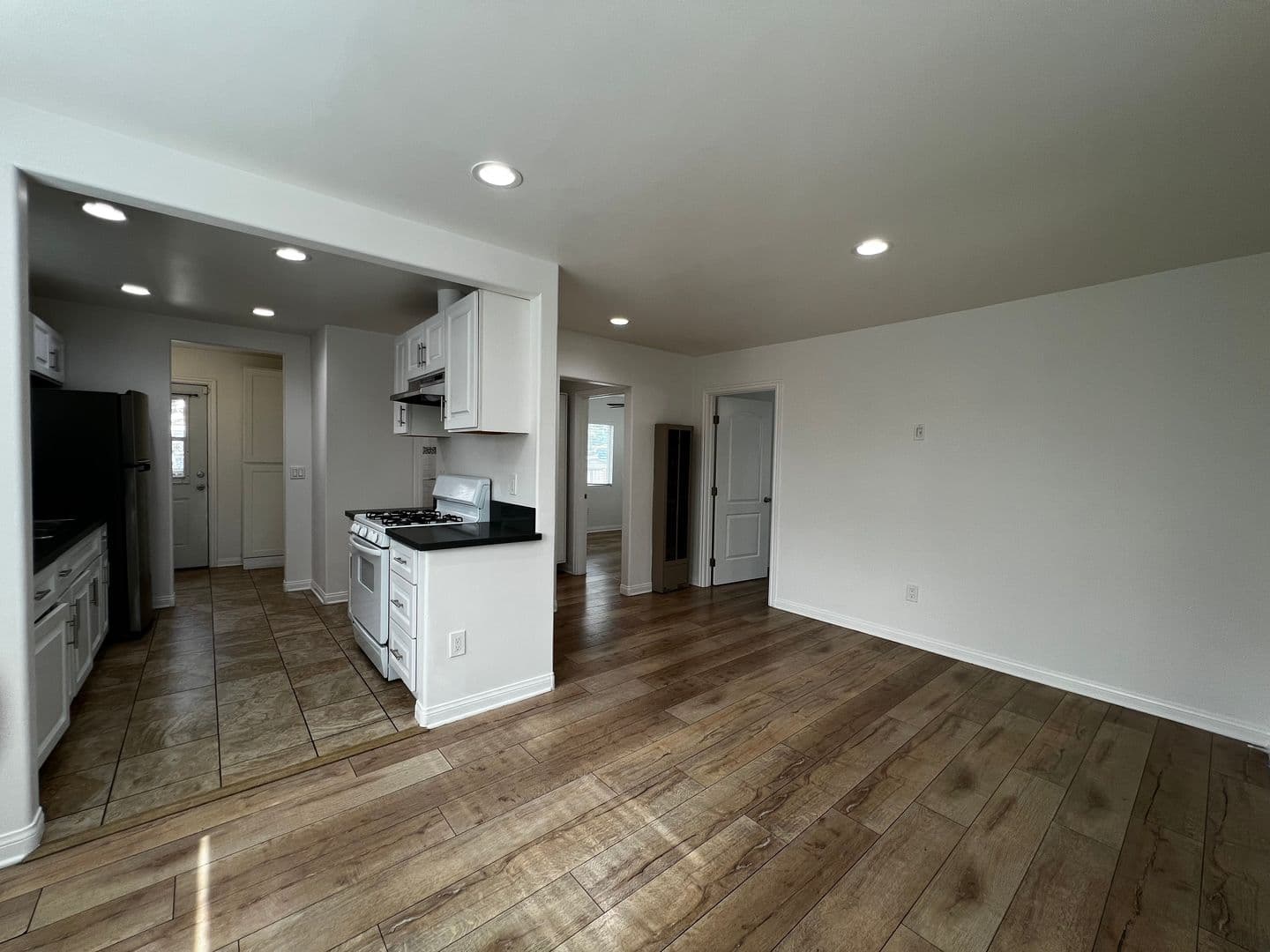Whittier House: 6321 Canobie Ave