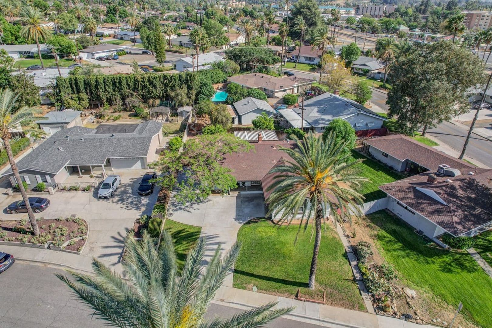 Riverside House: 3126 Wendell Way