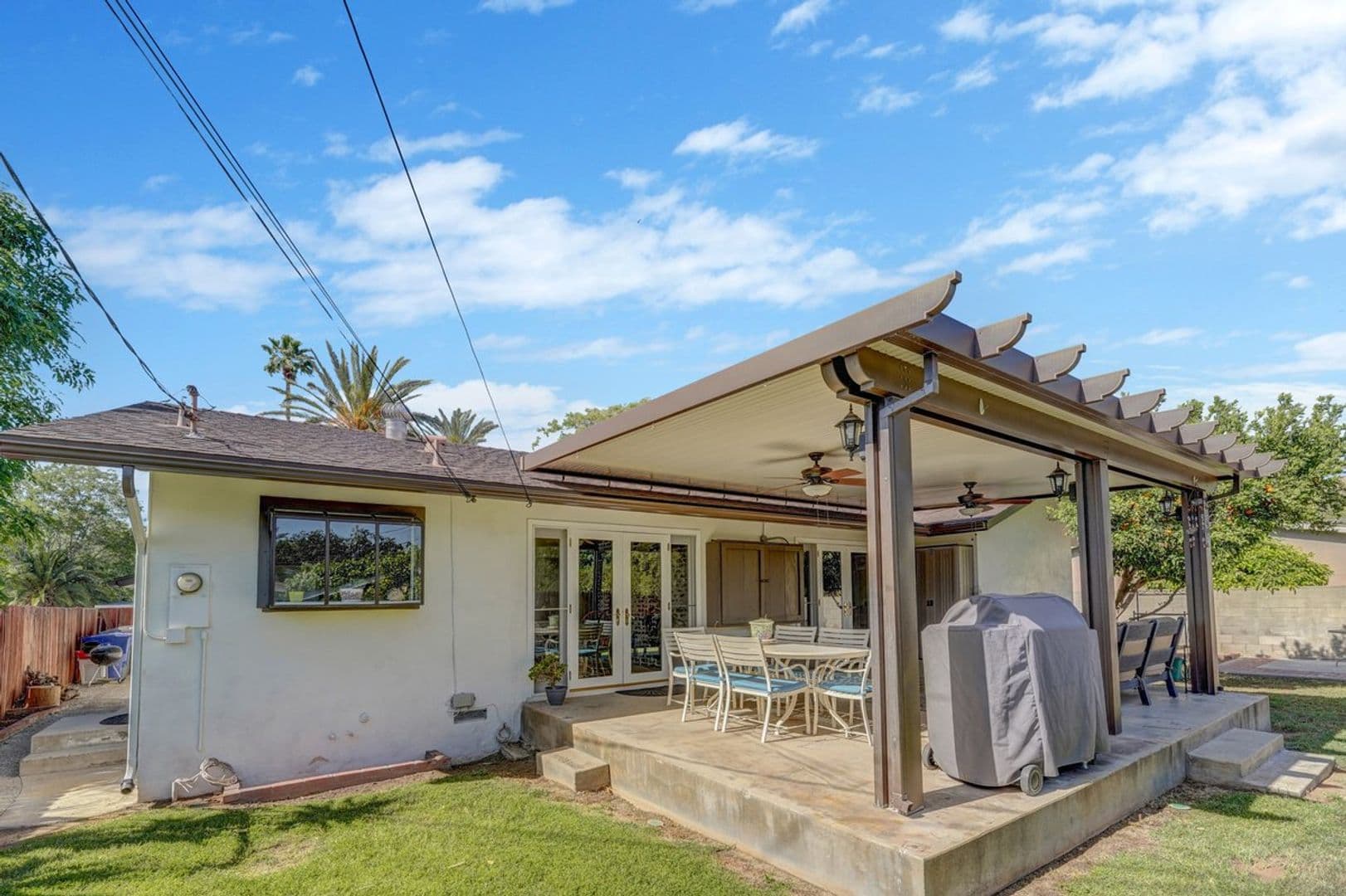 Riverside House: 3126 Wendell Way