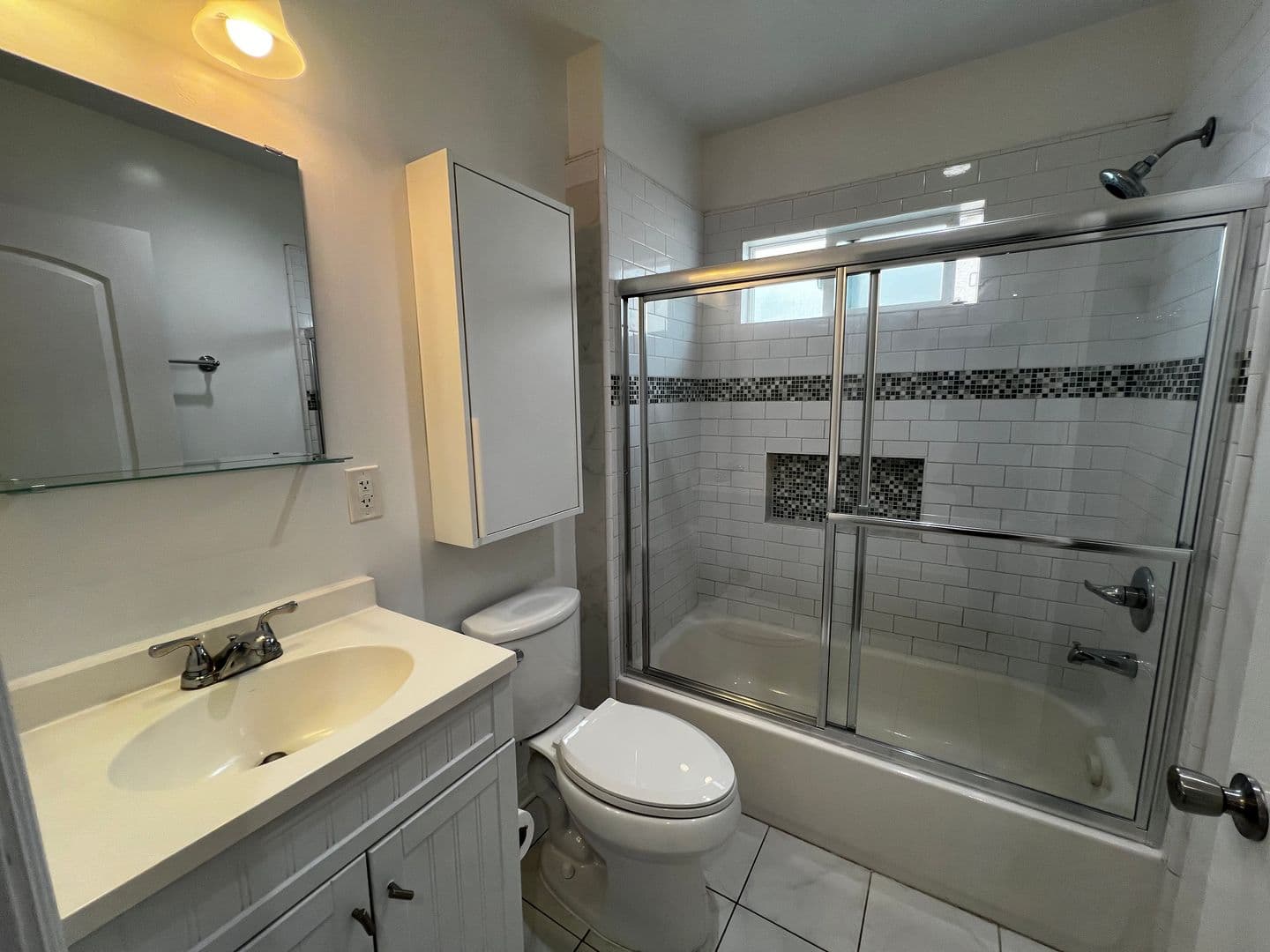 Whittier House: 6321 Canobie Ave