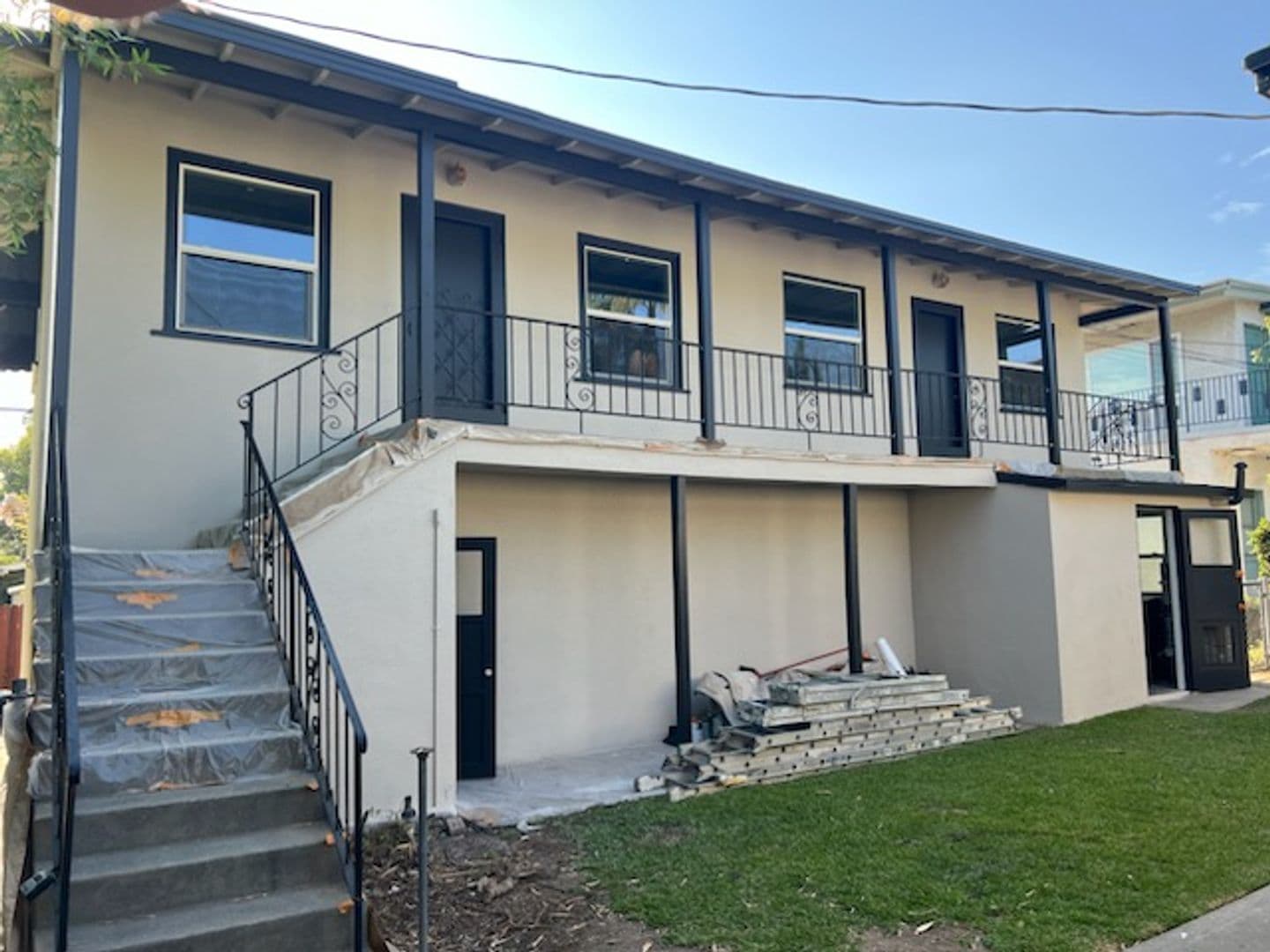 Whittier House: 5823 Greenleaf Ave
