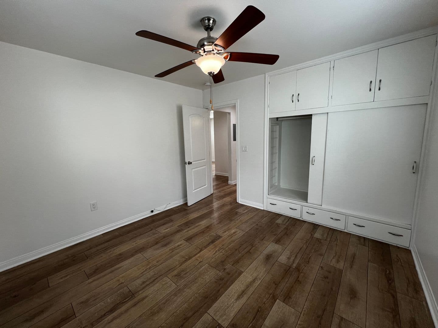 Whittier House: 6321 Canobie Ave