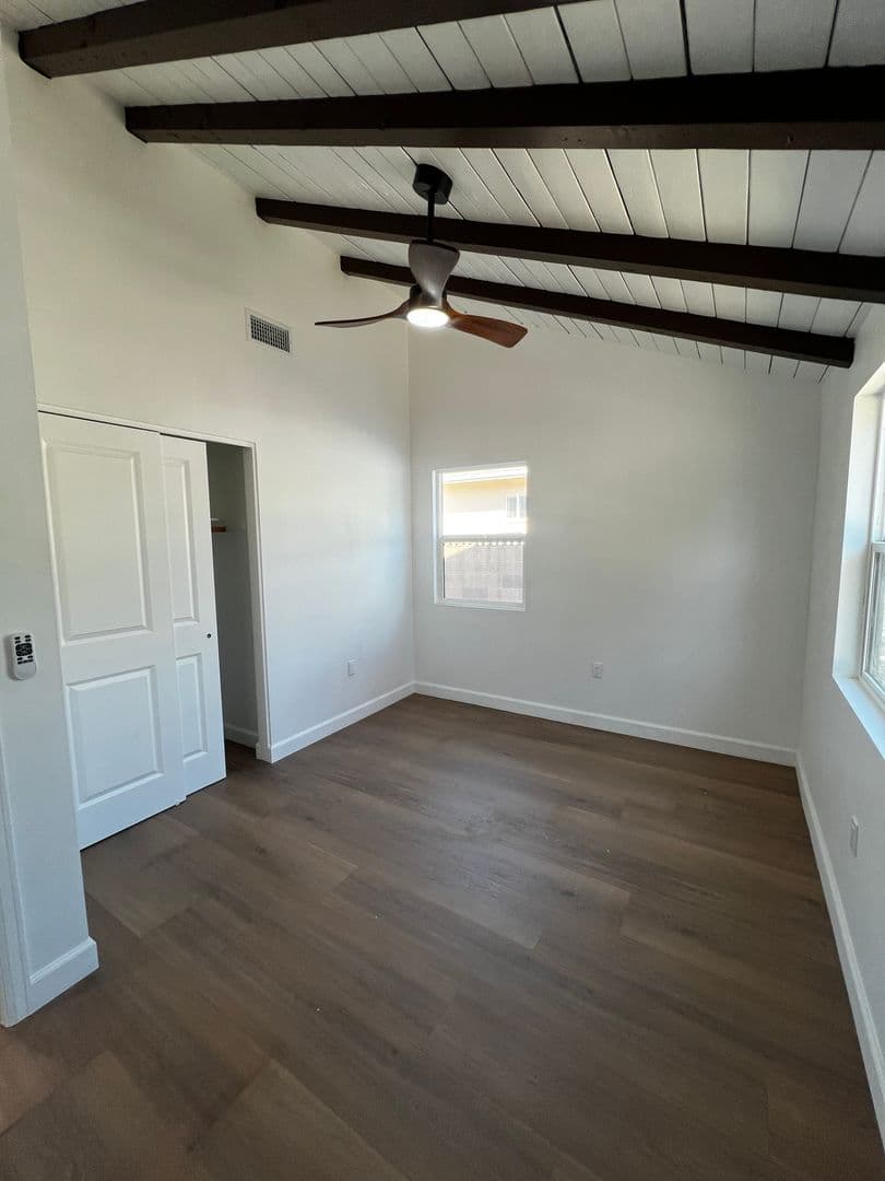Anaheim House: 961 S Claudina St