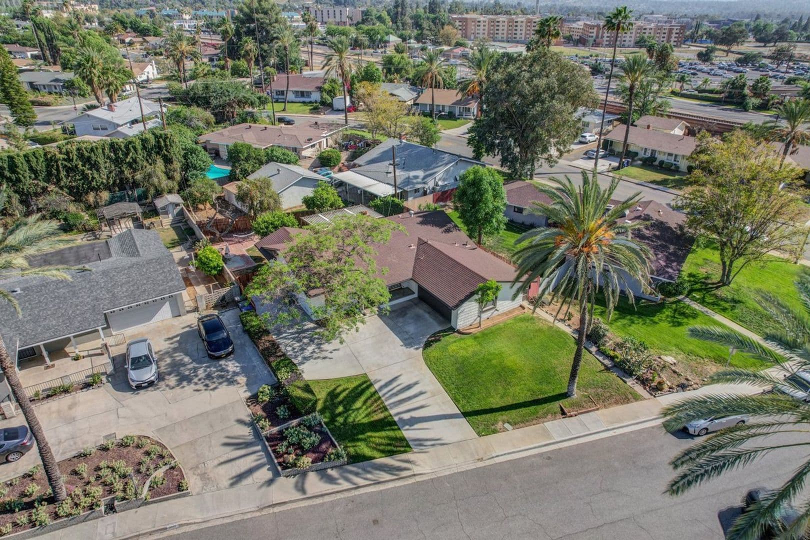 Riverside House: 3126 Wendell Way