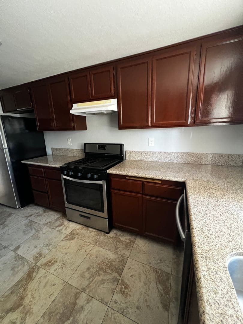 Whittier House: 14917 Leffingwell Road #10