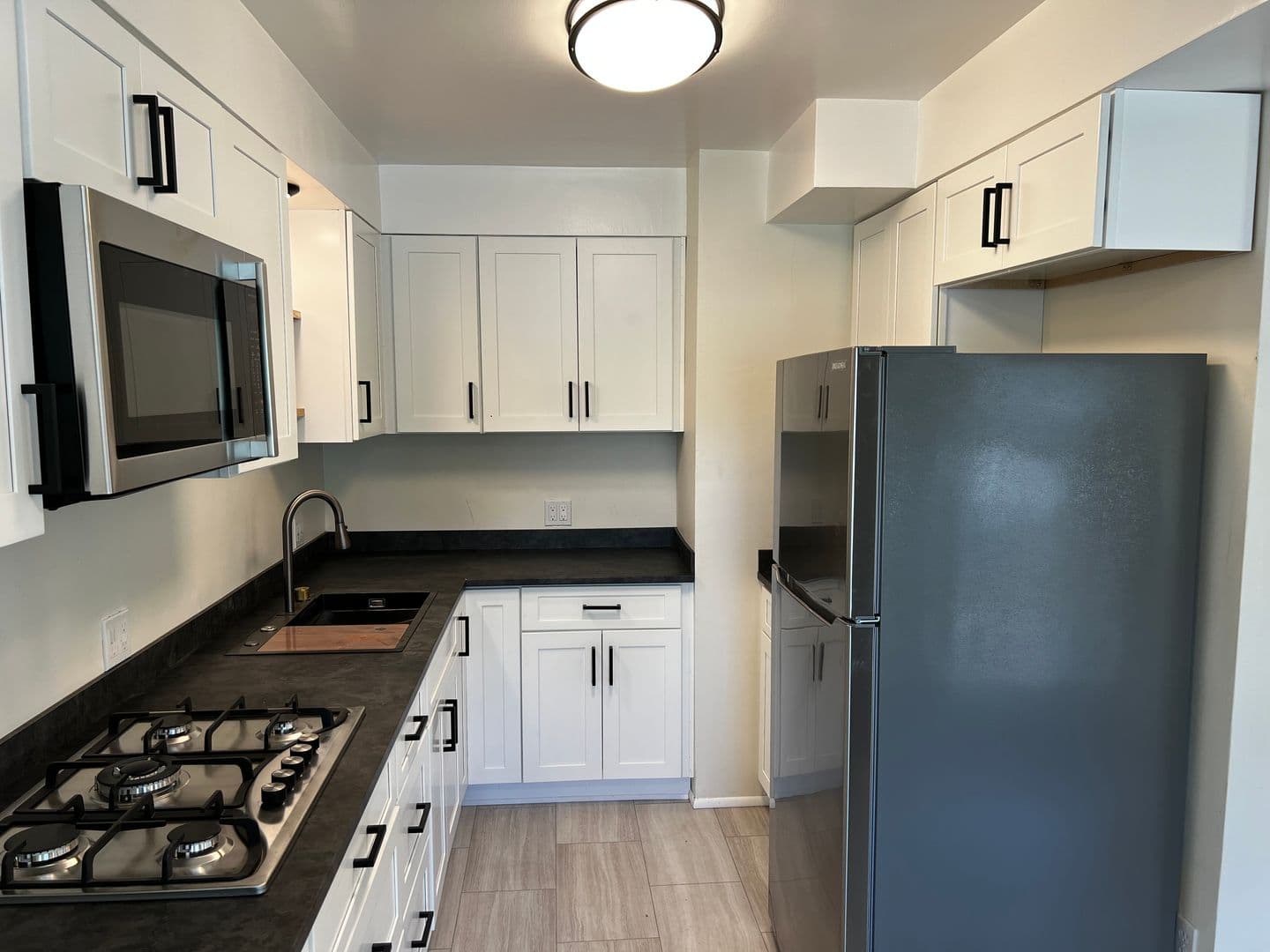Whittier House: 5823 Greenleaf Ave