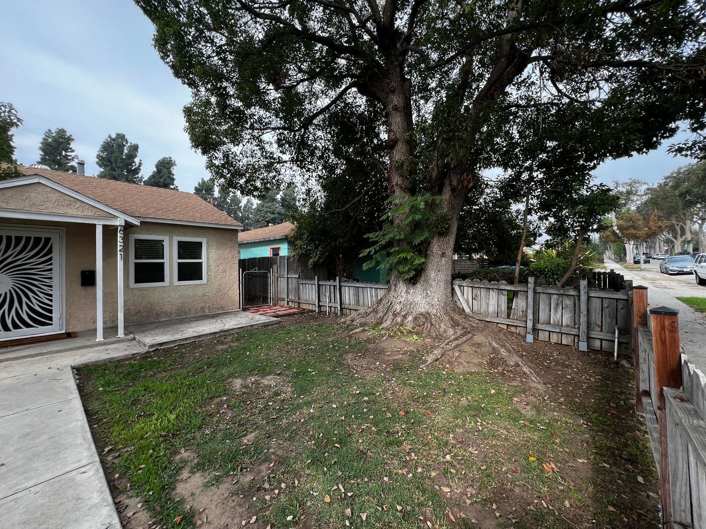 Whittier House: 6321 Canobie Ave